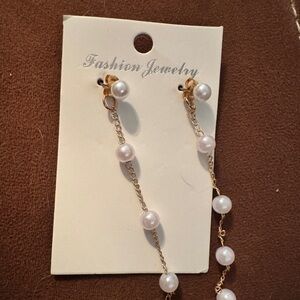 Elegant Gold and White Pearl Drop Earrings